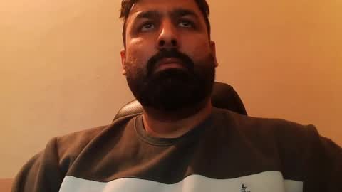 Hairy Arabian online show from January 22, 5:05 am