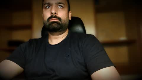 Hairy Arabian online show from October 6, 3:33 am