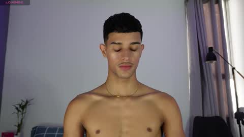 Buster independent model online show from November 26, 5:49 pm