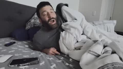 c2cmee online show from December 12, 8:14 am