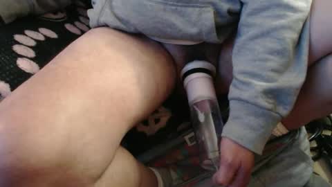 califclouds online show from November 23, 8:47 am