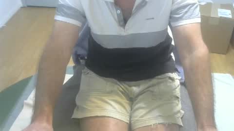 Snapshot of califun4u chatting on January 10, 1:21 am califun4u online show from January 10, 1:21 am