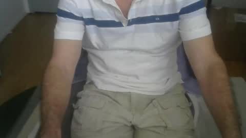 Snapshot of califun4u chatting on January 7, 7:06 pm califun4u online show from January 7, 7:06 pm