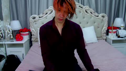 Calvin Owens online show from December 8, 3:32 am