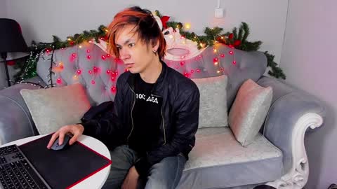 Calvin Owens online show from January 6, 4:04 am