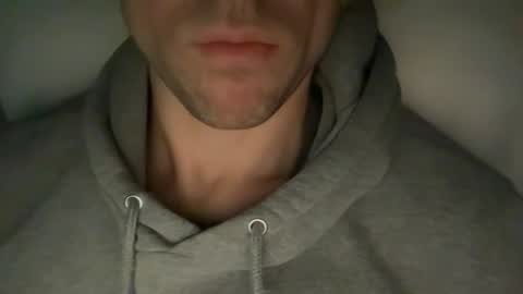 calvinzz online show from November 17, 6:11 pm