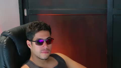 camara110 online show from September 25, 11:46 pm