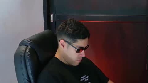 camara110 online show from September 13, 8:21 pm