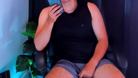 camara110 online show from December 4, 4:16 pm