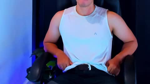 camara110 online show from December 8, 4:57 am