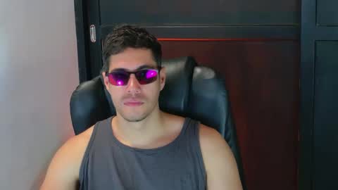 camara110 online show from September 16, 1:17 am