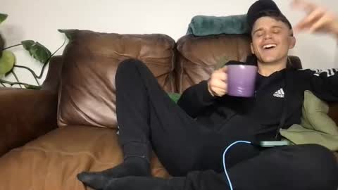 CamDoAttitude online show from March 11, 11:01 pm