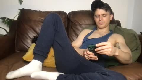 CamDoAttitude online show from April 17, 9:50 pm