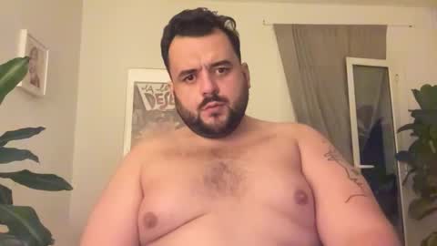 camerasareflashin online show from January 9, 11:21 pm