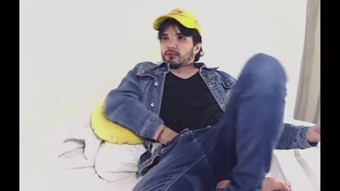 camilo online show from December 10, 2:13 am