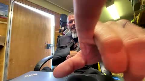 Chris online show from May 8, 11:38 pm
