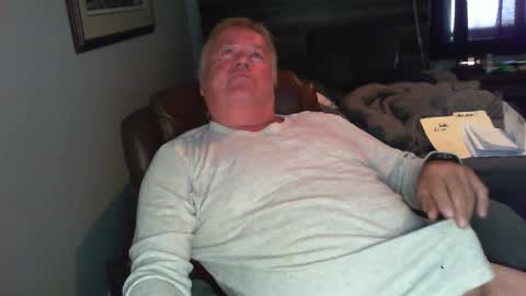 canamanxxx online show from October 5, 2:21 pm