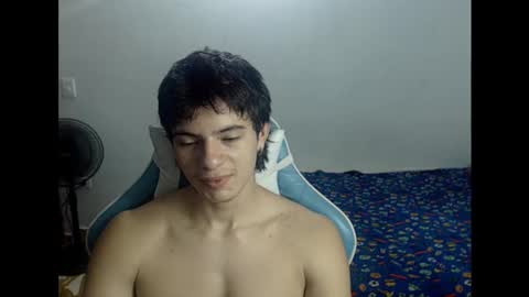 Snapshot of carapalida9008 chatting on October 22, 12:24 am carapalida9008 online show from October 22, 12:24 am