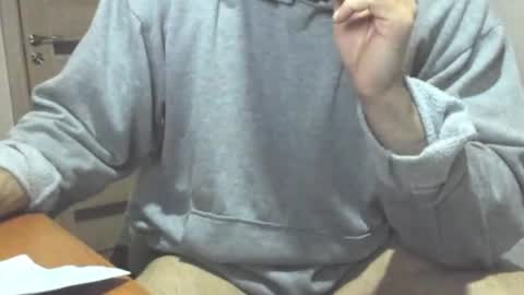 Laz online show from October 24, 9:38 pm