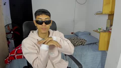 master online show from January 18, 5:36 am