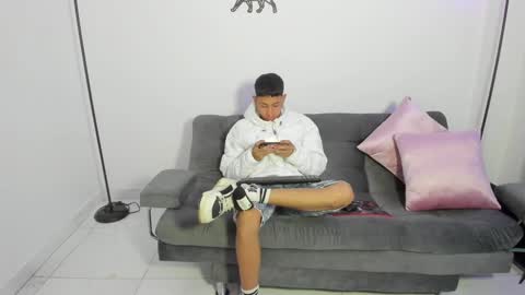 master online show from December 31, 6:05 am