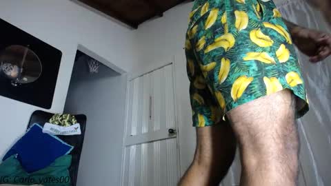 carlo yates  thx for help me to reach 100 thumps up online show from December 15, 11:34 am