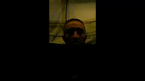 carrilloeverardo219 online show from March 3, 8:33 am