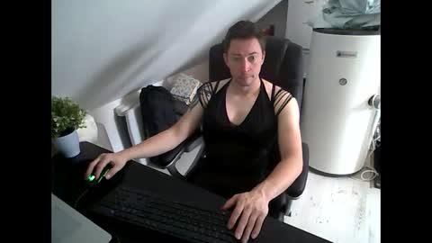 casanalcam online show from May 4, 9:55 am