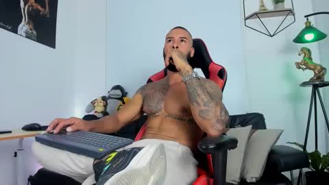 Matheo Brown online show from January 20, 6:53 pm