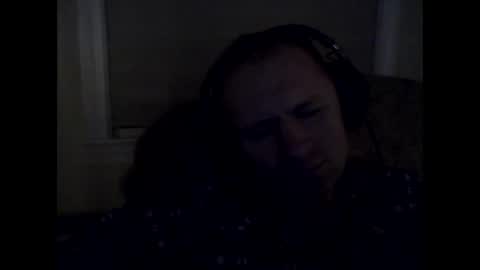 castlecrester online show from October 28, 1:52 am