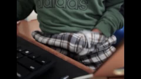 catmandoo21001 online show from January 17, 8:59 pm