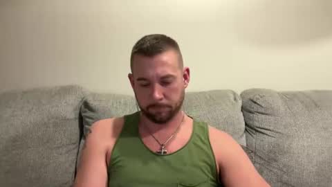 Snapshot of cboyy20 chatting on January 8, 12:17 am cboyy20 online show from January 8, 12:17 am