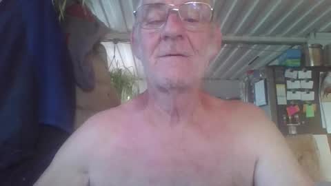 Snapshot of cef539 chatting on September 27, 2:26 pm Chuck online show from September 27, 2:26 pm