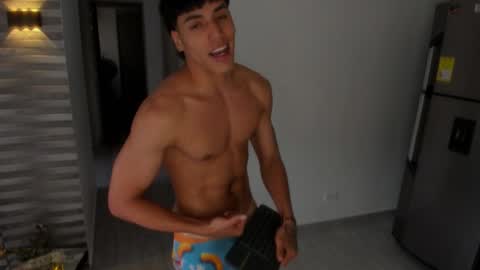 ceron cb online show from December 15, 7:33 pm