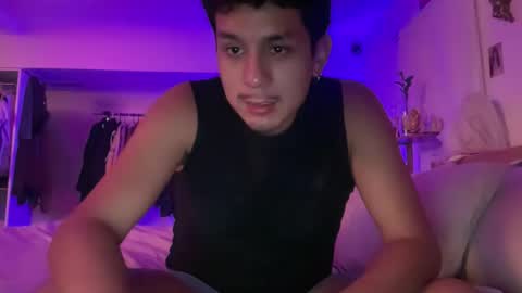 Kpapi online show from November 7, 11:30 pm