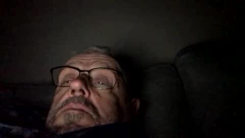 challe online show from April 2, 2:42 am