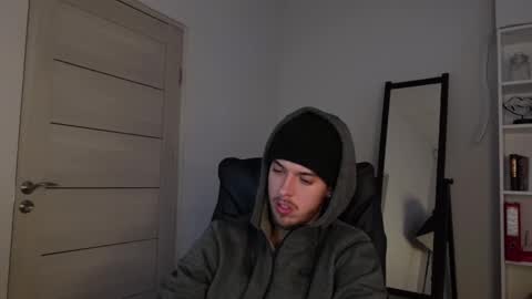 CHARLES SINS online show from March 1, 3:27 pm