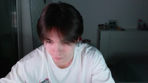 charleshanson69 online show from October 29, 9:07 pm