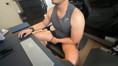 charliekkw online show from March 1, 8:19 pm