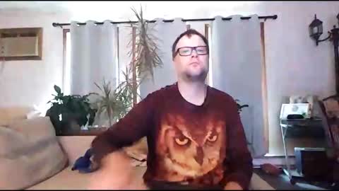 Snapshot of charmingatom chatting on October 12, 5:18 pm charmingatom online show from October 12, 5:18 pm