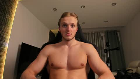 Chase Reed online show from April 4, 9:12 pm