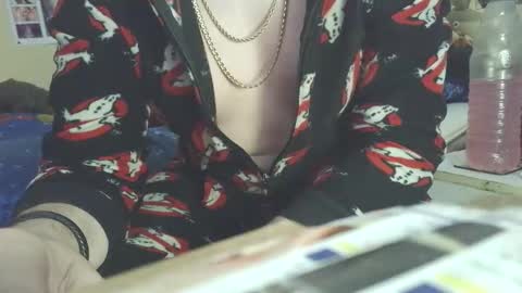 lee online show from October 22, 12:24 am