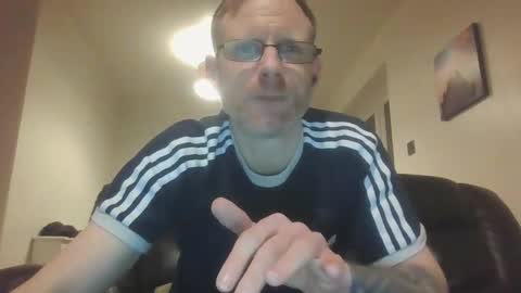 Snapshot of cheeky19841 chatting on February 2, 1:45 am cheeky19841 online show from February 2, 1:45 am