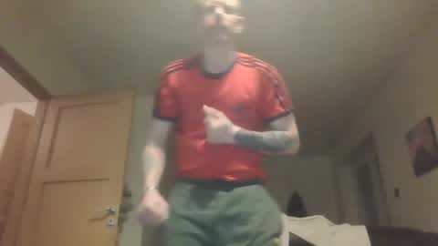 Snapshot of cheeky19841 chatting on December 20, 8:01 pm cheeky19841 online show from December 20, 8:01 pm