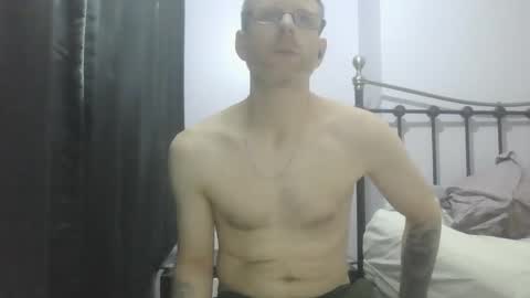 Snapshot of cheeky19841 chatting on December 22, 6:59 pm cheeky19841 online show from December 22, 6:59 pm