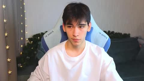 LUCASRYANPVT IS OPEN online show from February 10, 12:29 pm