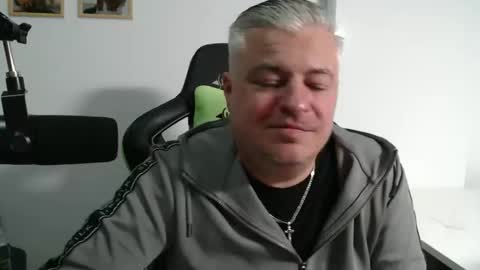 ChiefGrayHead online show from May 11, 4:26 pm