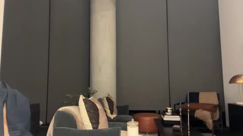 ChiGuy841 online show from February 28, 3:04 am