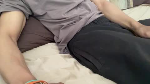 chilldude141 online show from March 18, 4:10 pm