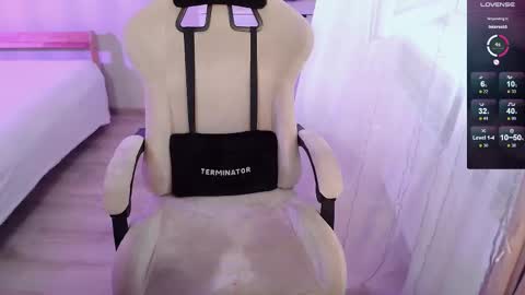 Mark online show from February 12, 6:19 am